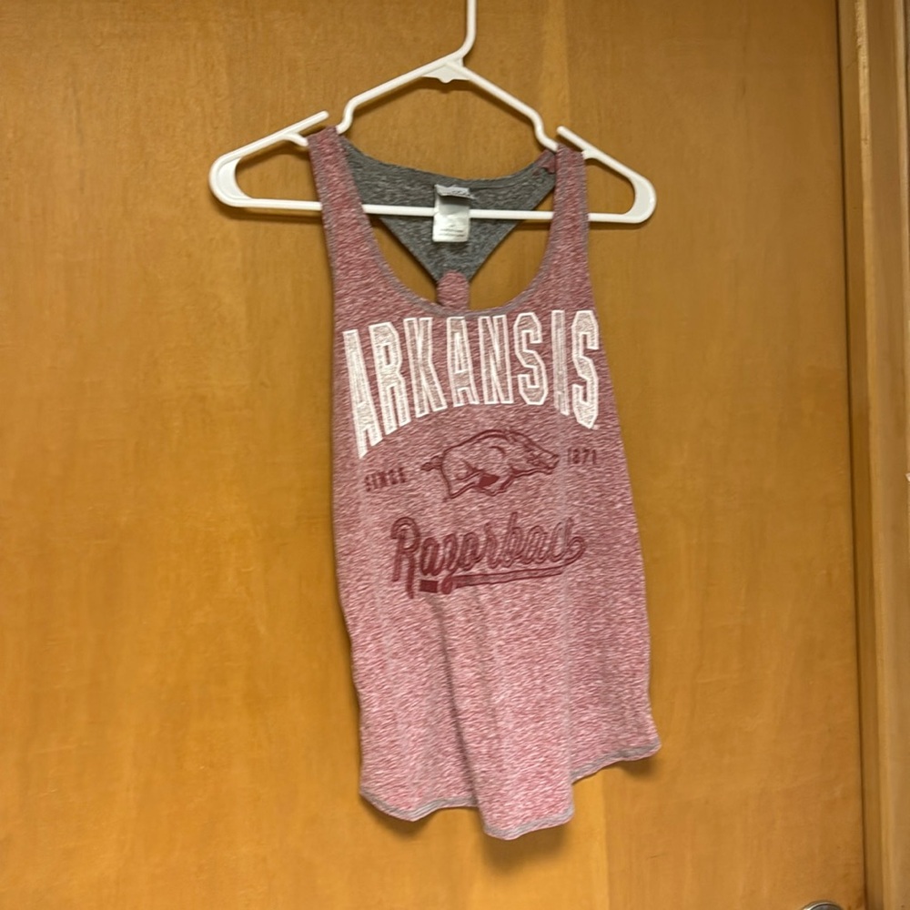 Arkansas Razorbacks tank size S